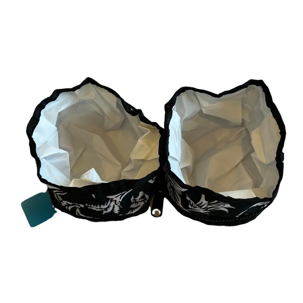 🐾 HOST PICK 🐾Vera Bradley Dogs Collapsible Travel Pet Bowls NWT